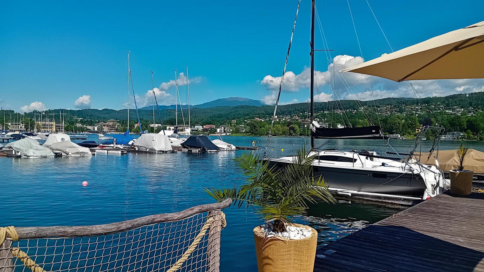 Tennis & Yacht Hotel Velden Velden am Woerthersee Exterior photo